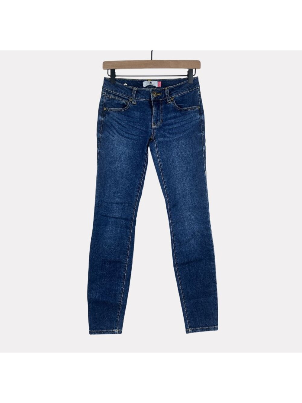 Cabi Jeans Skinny Medium Wash Jeans Womens 0 Zip Fly Button Closure